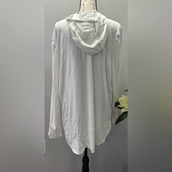 Eddie Bauer White Oversized Tunic Sweatshirt 🤍 - Picture 4 of 13